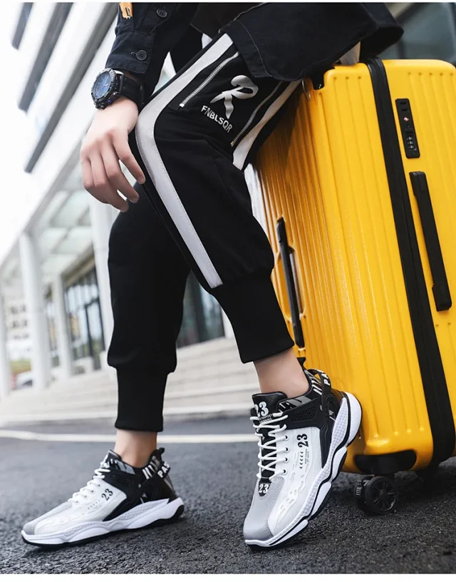 Men's Chunky Lightweight Trendy Dad Sneakers Detail