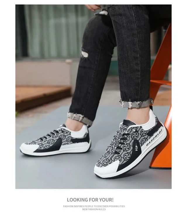 Men's Bear Canvas Viral Comfort Sole Patchwork Sneakers Detail