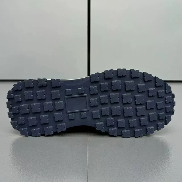 Men's Edgy Retro Dad Sneakers 2025 Detail