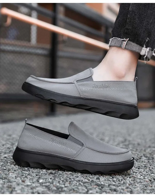 Summer Men's Beijing Cloth Driving Slip-ons Detail
