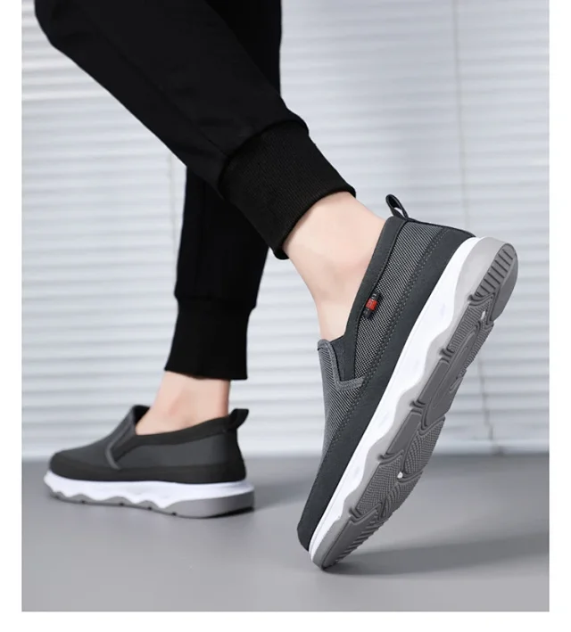 Men's Old Beijing Slip-On Walking Shoes Detail