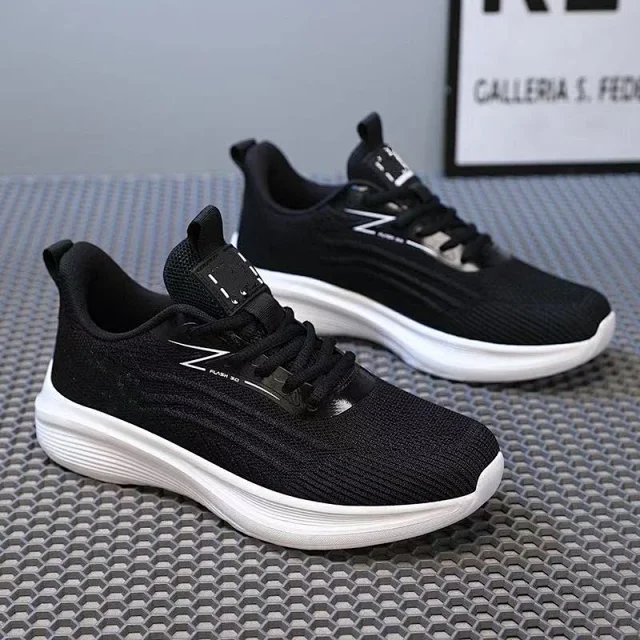 Women's Lightweight Mesh Running Shoes Anti-Slip Detail