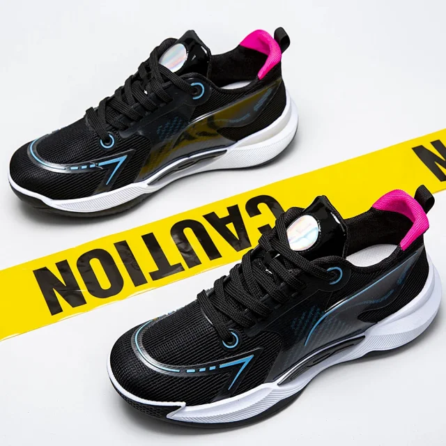 Men's Athletic Ultralight Cushioned Sneakers Detail