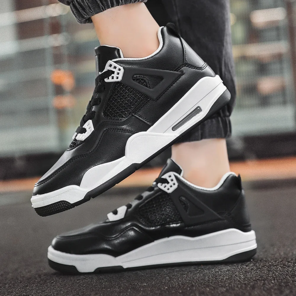 Men's Lightweight Lace-Up Comfort Basketball Shoes
