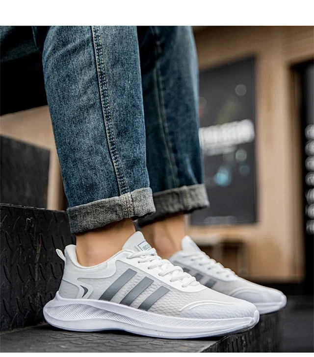 Couple Lightweight Mesh Running Shoes Detail