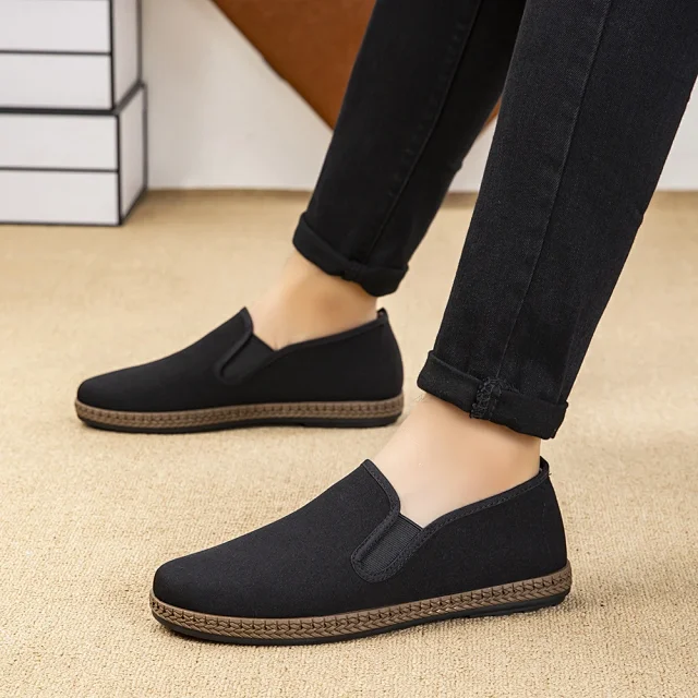 Beijing Mugwort Massage Slip-On Shoes Detail