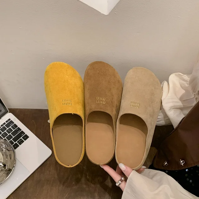 Birkenstock Women's Closed-Toe Platform Slip-On Slippers Detail