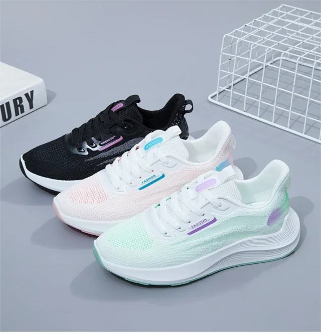 2025 Summer Women's Flyknit Yeezy-style Fashion Sneakers Detail