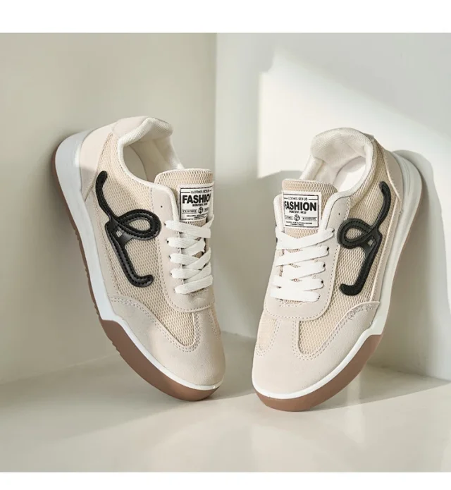 SS25 K-Style Forrest Gump Low-Top White Chunky Sneakers Detail