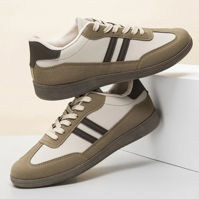 New Breathable Men's Low-top Casual Sneakers