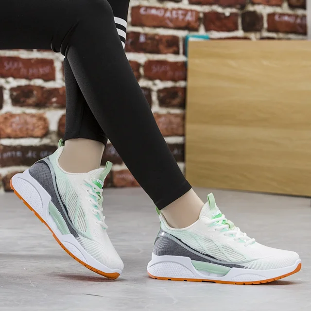 Youth Unisex Mesh Breathable Sport White Sneakers Detail