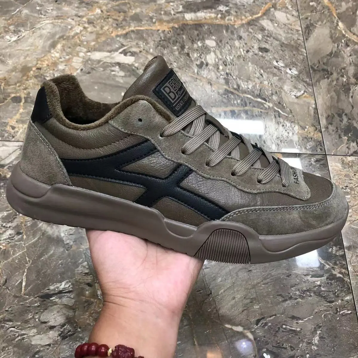 Men's K-Style Thick Sole Runner
