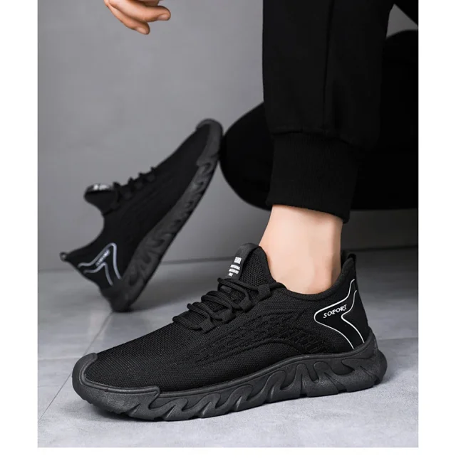 New Men's Lightweight Mesh Casual Sneakers Detail
