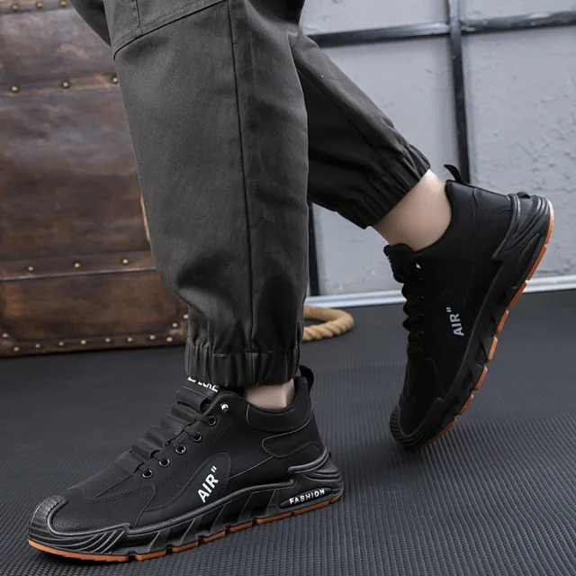 Men's Chunky Dad Shoes Comfort Sneakers Detail