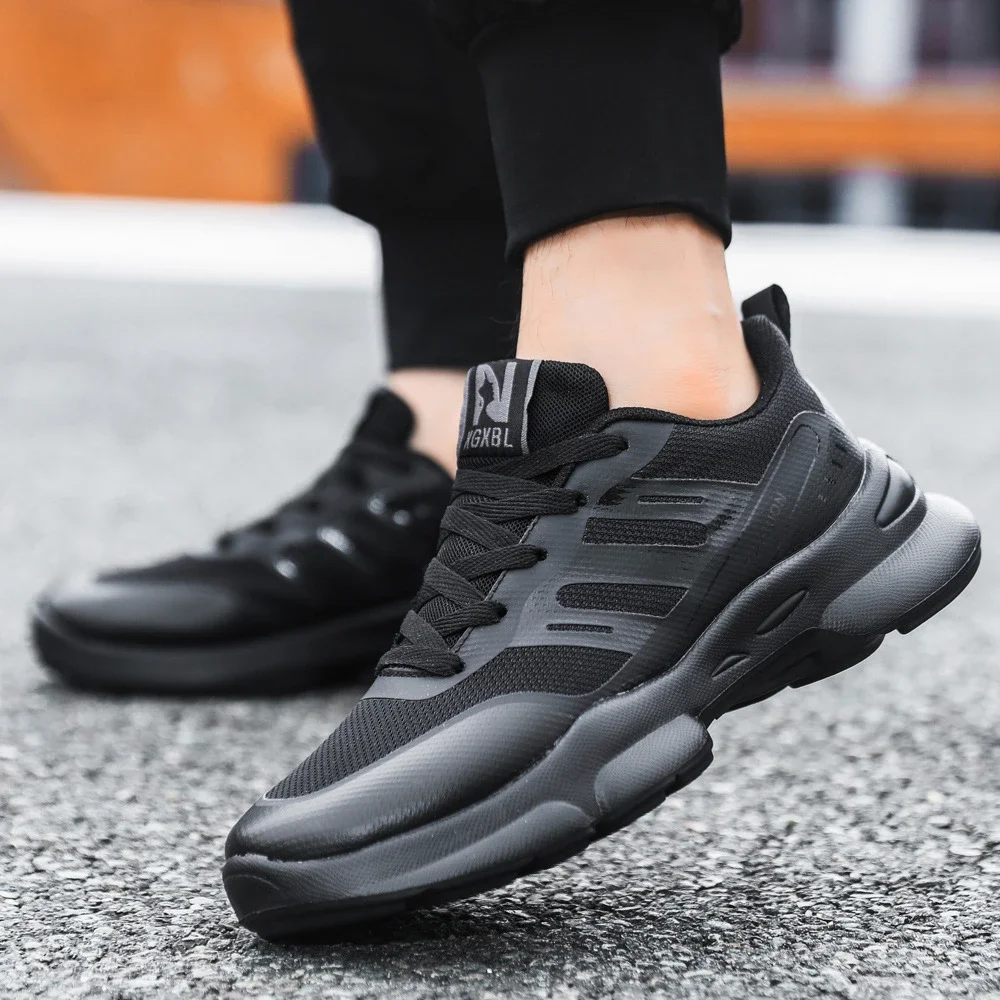 New Men's Thick-Soled Breathable Running Sneakers