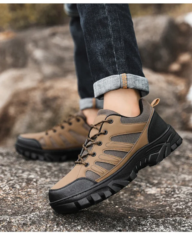 2025 Men's Wide Hiking Shoes Chunky Durable Sneakers Detail