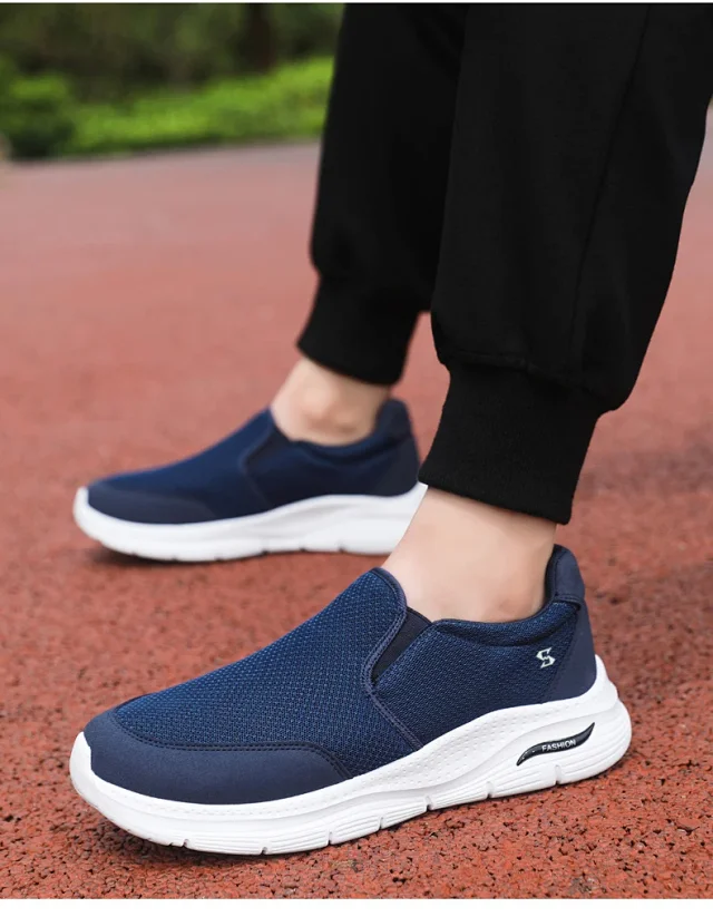 Men's Slip-On Mesh Casual Walking Shoes Detail