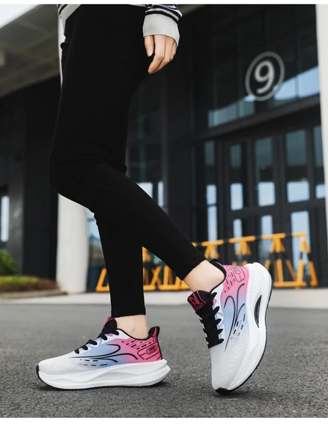 2025 Unisex Breathable Mesh Runners Detail