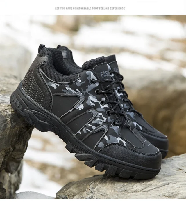 Men's Large Camo Leather Hiking Boots Detail