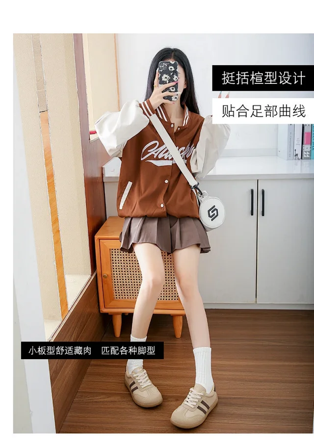 Ins KR New Corti Women Sneakers 2025 Fall Chic Detail