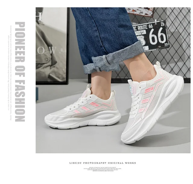 25 Fall Couples Lightweight Running Sneakers Detail