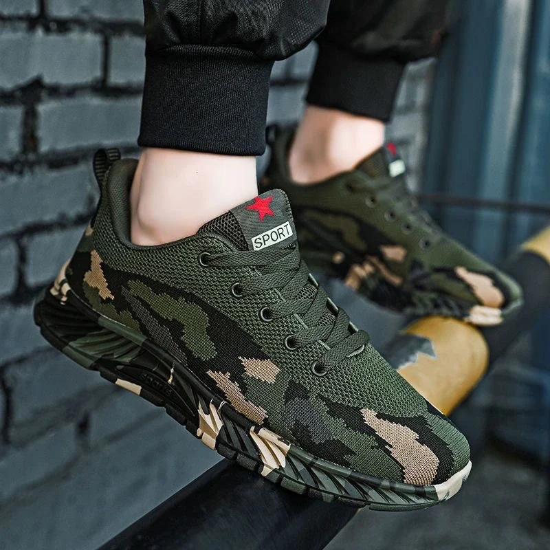 Men's Camo Flyknit Training Shoes