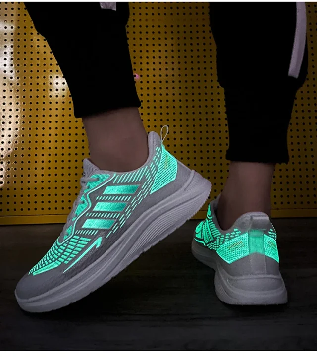 Summer Breathable Mesh Casual Running Shoes Detail