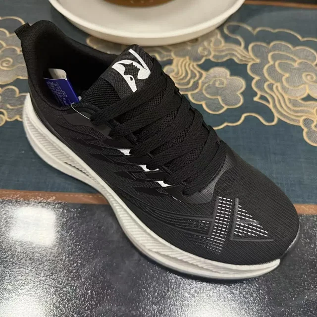 2025 Summer Couple Ultralight Running Shoes Detail