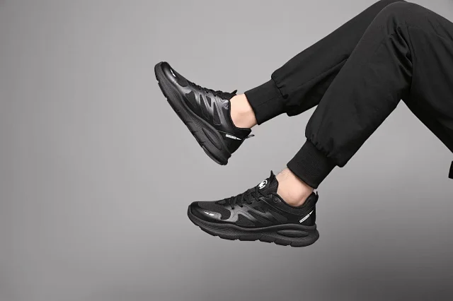 Men's Chunky Casual Fashion Mesh Travel Sneakers SS2025 Detail