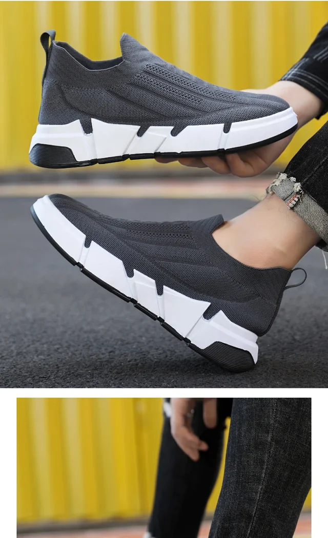 SS23 Men's Knit Slip-On Sneakers Detail