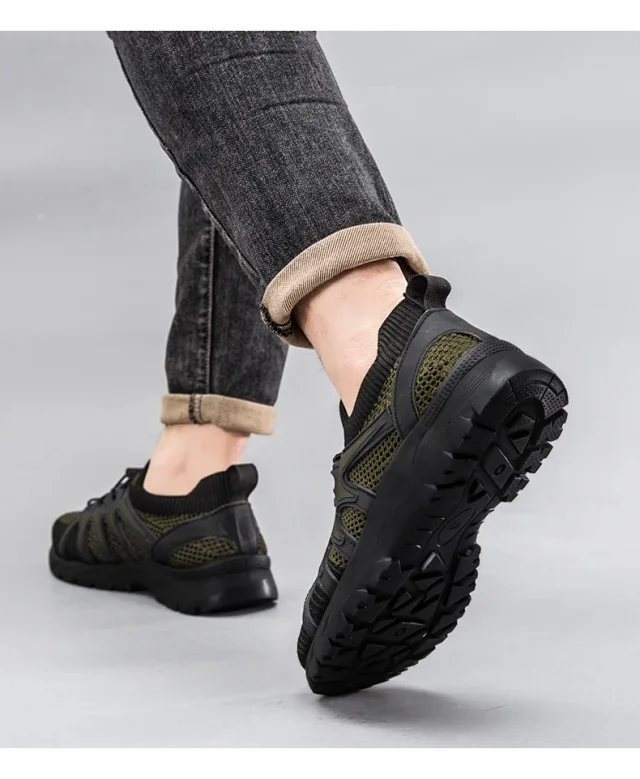 Men's 2025 Spring Flyknit Walking Shoes Detail
