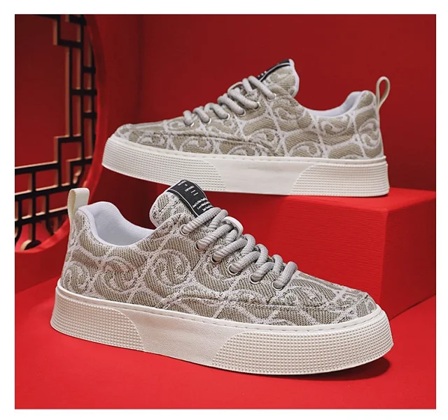 Men's Printed Flat Retro Urban Sneakers Detail
