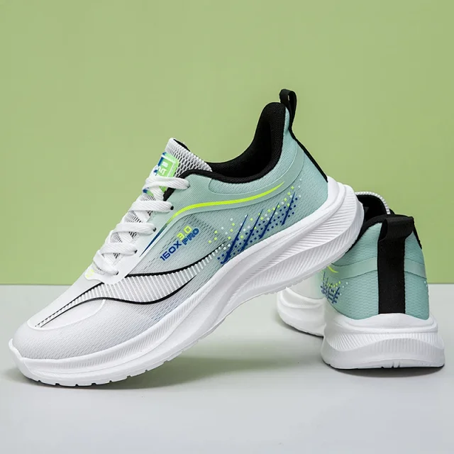 Youth Men's Breathable Mesh Running Shoes Detail
