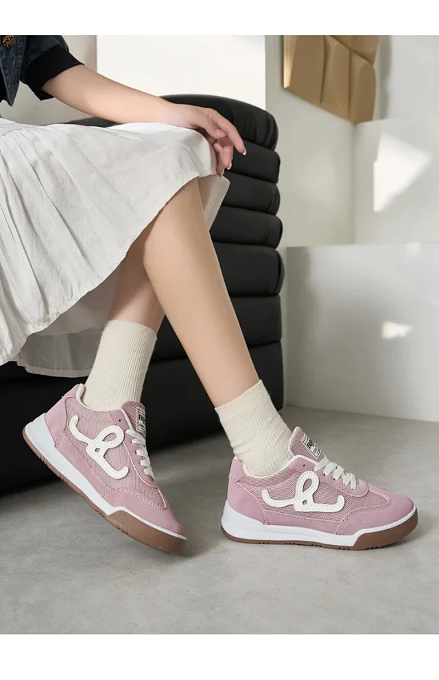 SS25 K-Style Forrest Gump Low-Top White Chunky Sneakers Detail