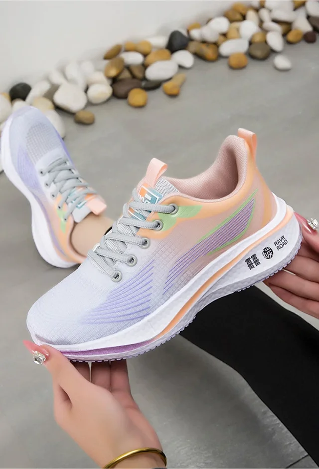 Unisex Trendy New Lightweight Running Shoes Detail