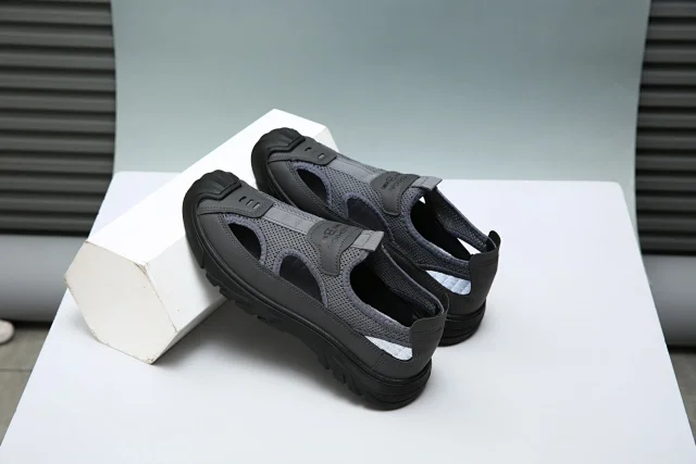 Men's Breathable Mesh Sandals Detail