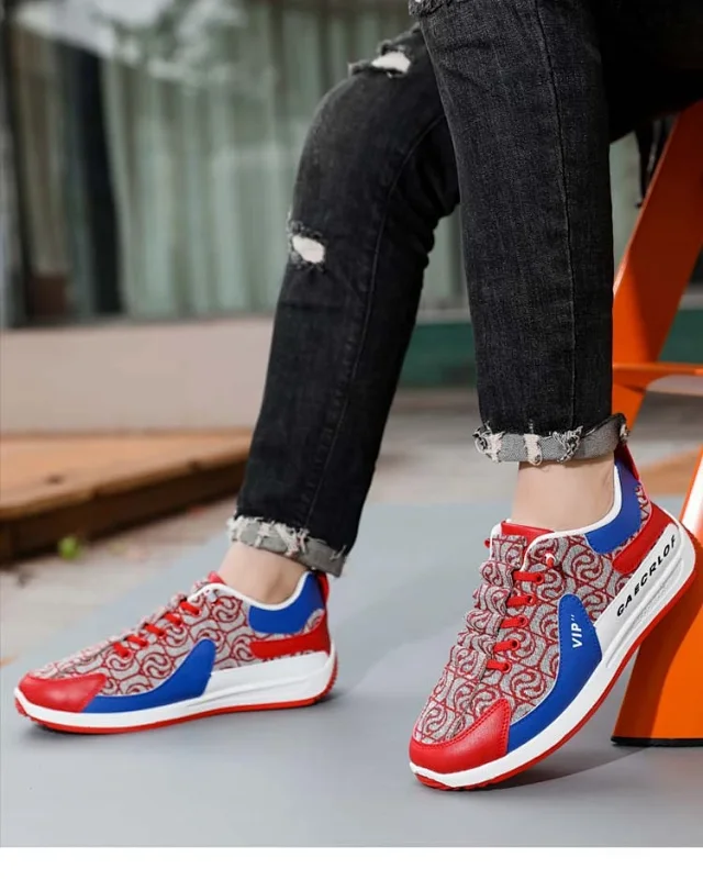 Men's Bear Canvas Viral Comfort Sole Patchwork Sneakers Detail