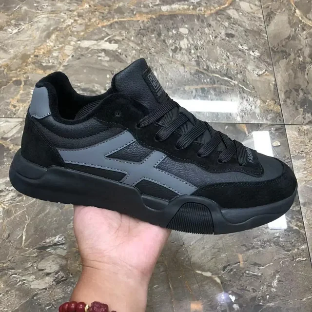 Men's K-Style Thick Sole Runner Detail