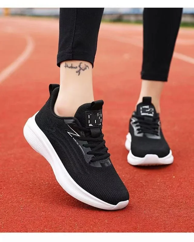 Women's Lightweight Mesh Running Shoes Anti-Slip Detail