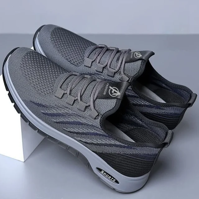 2025 Men's Breathable Knit Running Shoes Detail