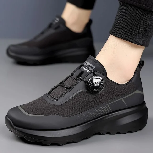 Men's Side Rotating Buckle Trail Shoes Detail