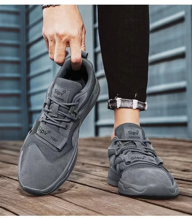 Amazon Men's Outdoor Casual Running Shoes Breathable Low-Top Detail