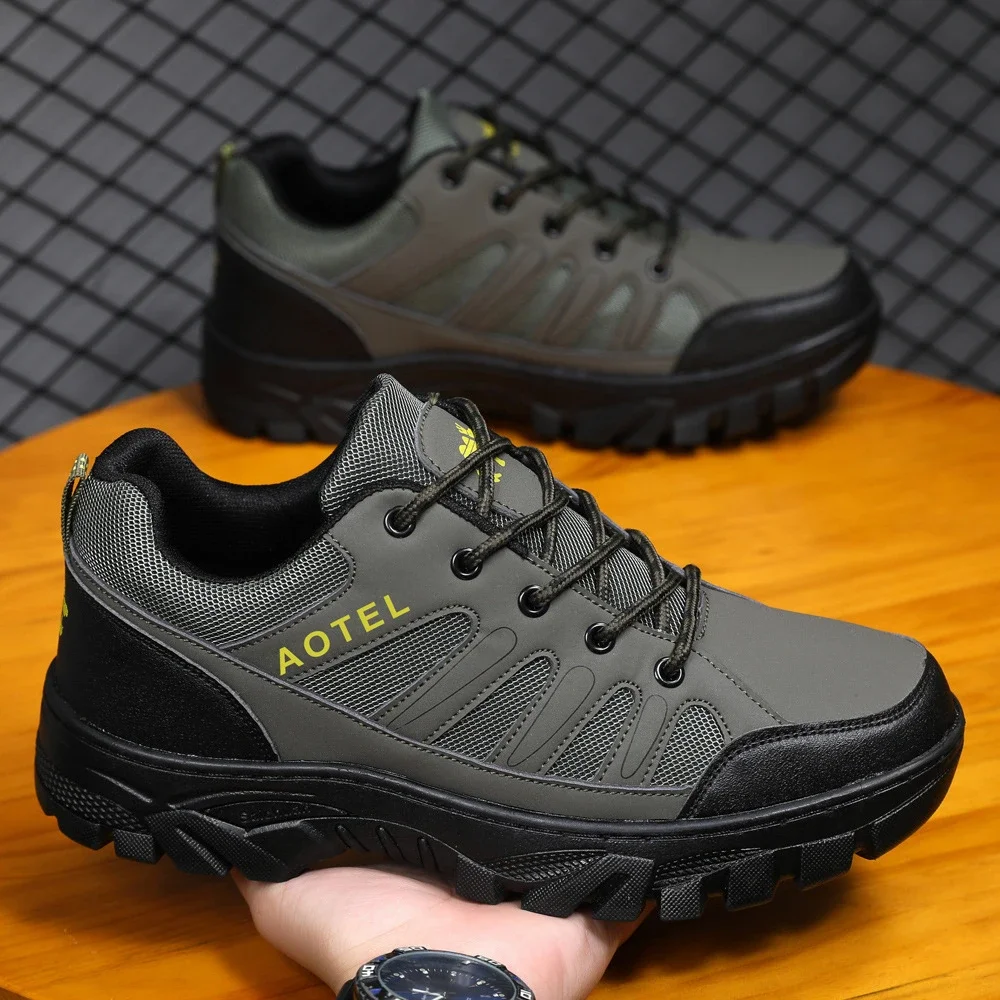 2025 Men's Wide Hiking Shoes Chunky Durable Sneakers