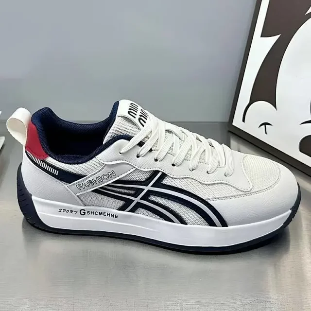 Summer 2025 Men's Lightweight Dad Shoes Detail