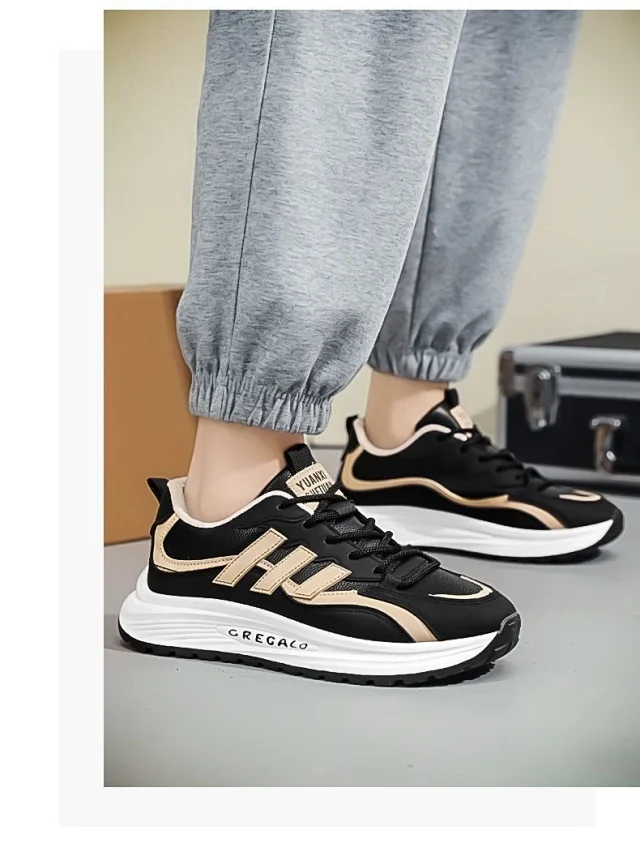 Men's 2025 Three-Stripe Durable Dad Runners Detail