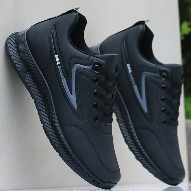 Men's Leather Low-Top Casual Sneakers Black Detail