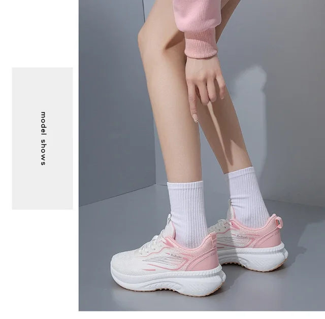 Women's Korean Style Breathable Flyknit Casual Running Sneakers Detail