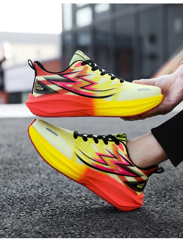 Unisex Flyknit Mesh Lightweight Sneakers Detail