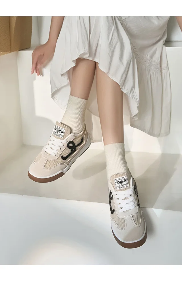 SS25 K-Style Forrest Gump Low-Top White Chunky Sneakers Detail