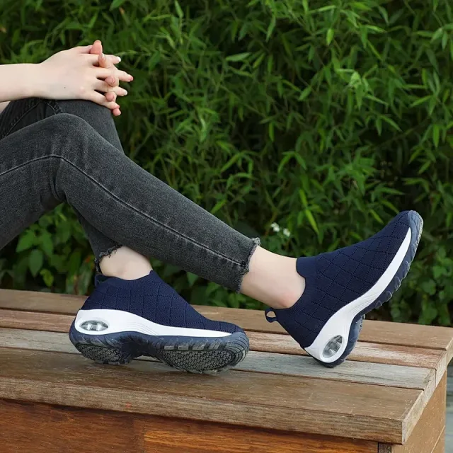 Women's Airsoled Slip-On Knit Sock Sneakers Detail